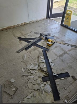 Before & After VCT Tile Removal & Polished Concrete Services in Belleville, MI (5)
